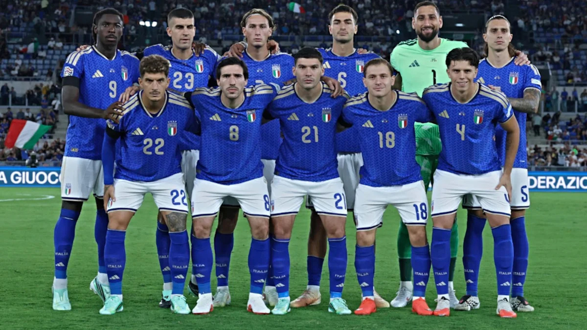 Italy booed in Rome as Belgium lead 1-0 at half-time